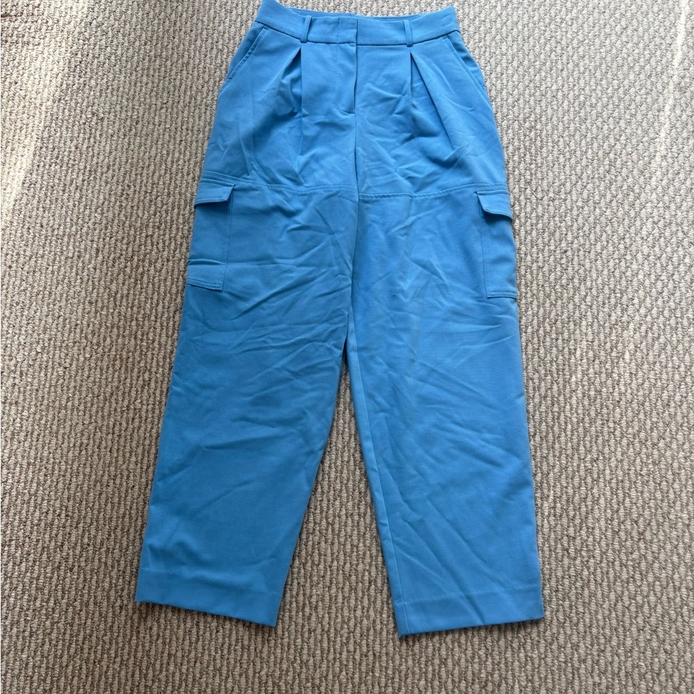 Banana Republic Cargo Style Pant